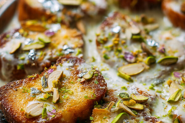 beautiful-serving-dish-filled-with-golden-fried-br
